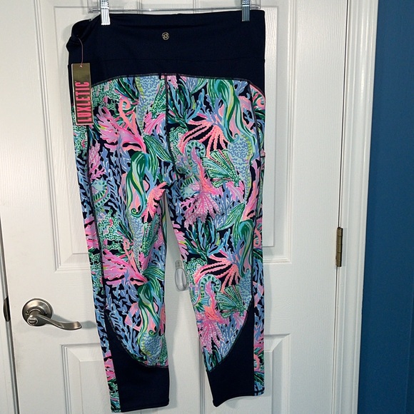 Lilly Pulitzer weekend high-rise leggings high tide bring mermaid back size XL - Picture 3 of 4